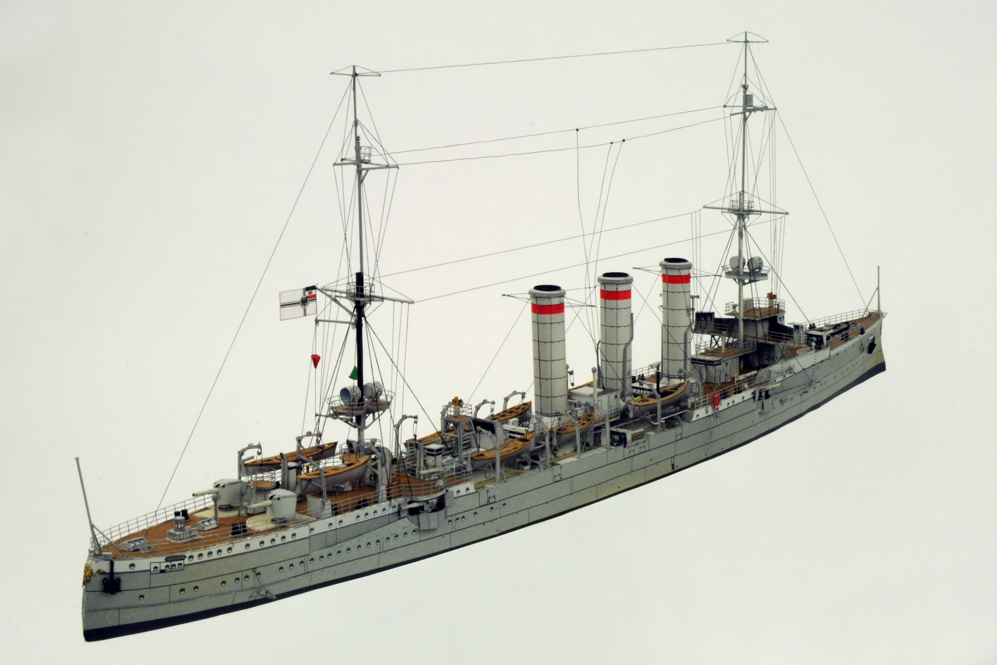 Light Cruiser SMS Emden - HMV - Hamburger Modellbaubogen Verlag